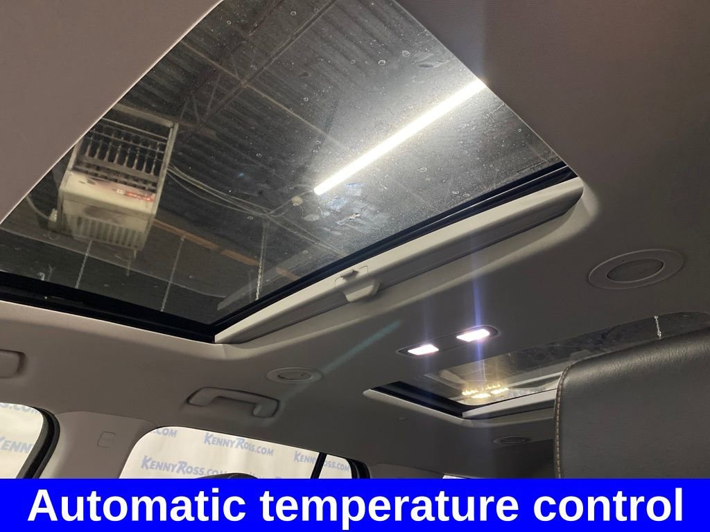 Used 2018 Chevrolet Traverse Premier w/ Redline Edition image 10