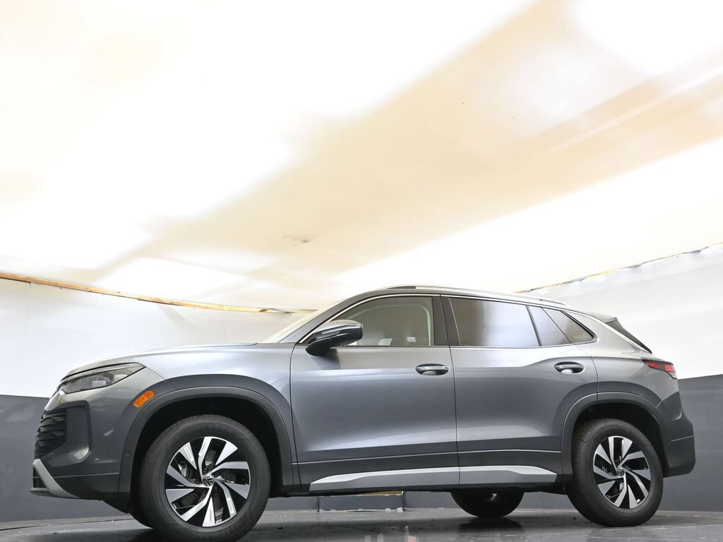 Used 2026 Volkswagen Tiguan S AWD/4WD image 35