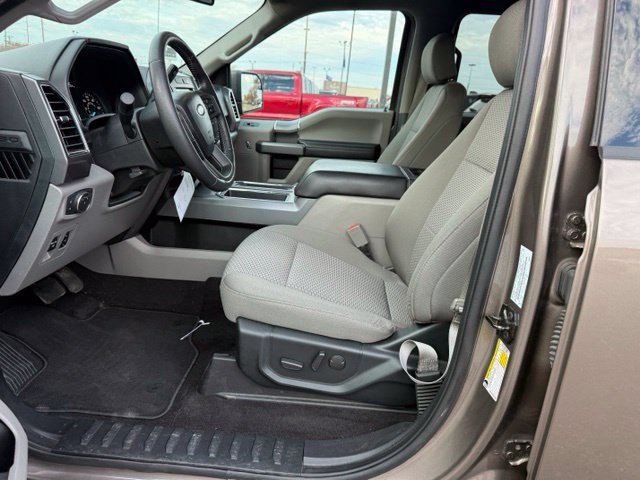 Used 2020 Ford F150 XLT w/ Equipment Group 302A Luxury AWD/4WD image 2