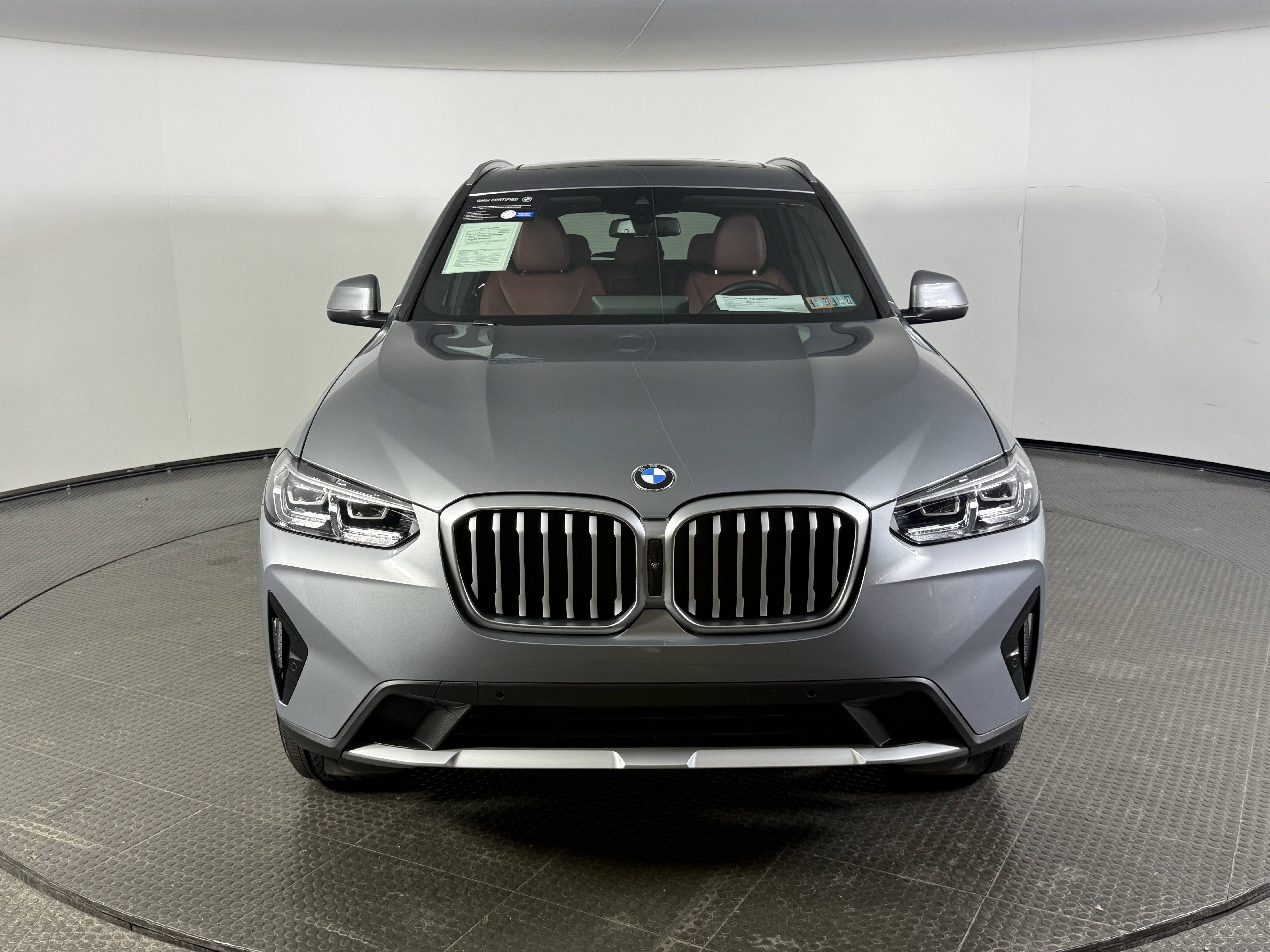 Certified 2024 BMW X3 xDrive30i w/ Premium Package image 2
