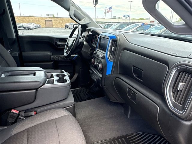 Used 2019 Chevrolet Silverado 1500 LT w/ All-Star Edition AWD/4WD image 27