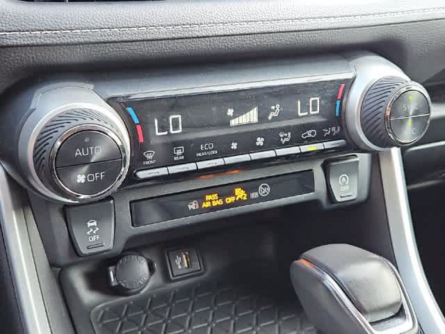 Used 2023 Toyota RAV4 XLE Premium FWD image 25