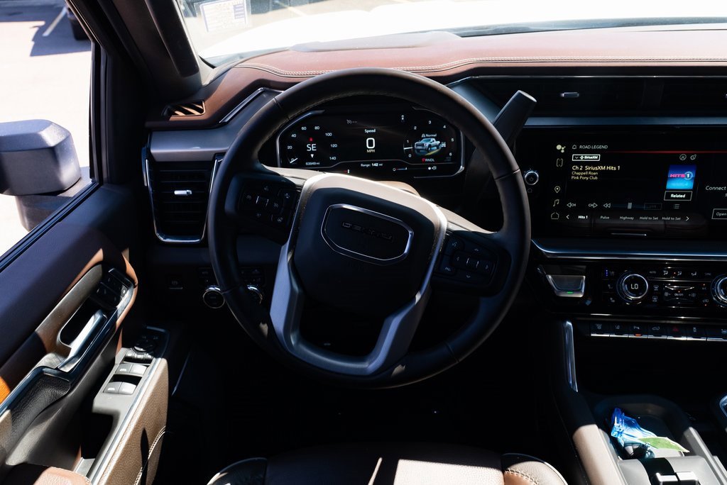 Used 2025 GMC Sierra 3500 Denali w/ Denali Reserve Package image 11