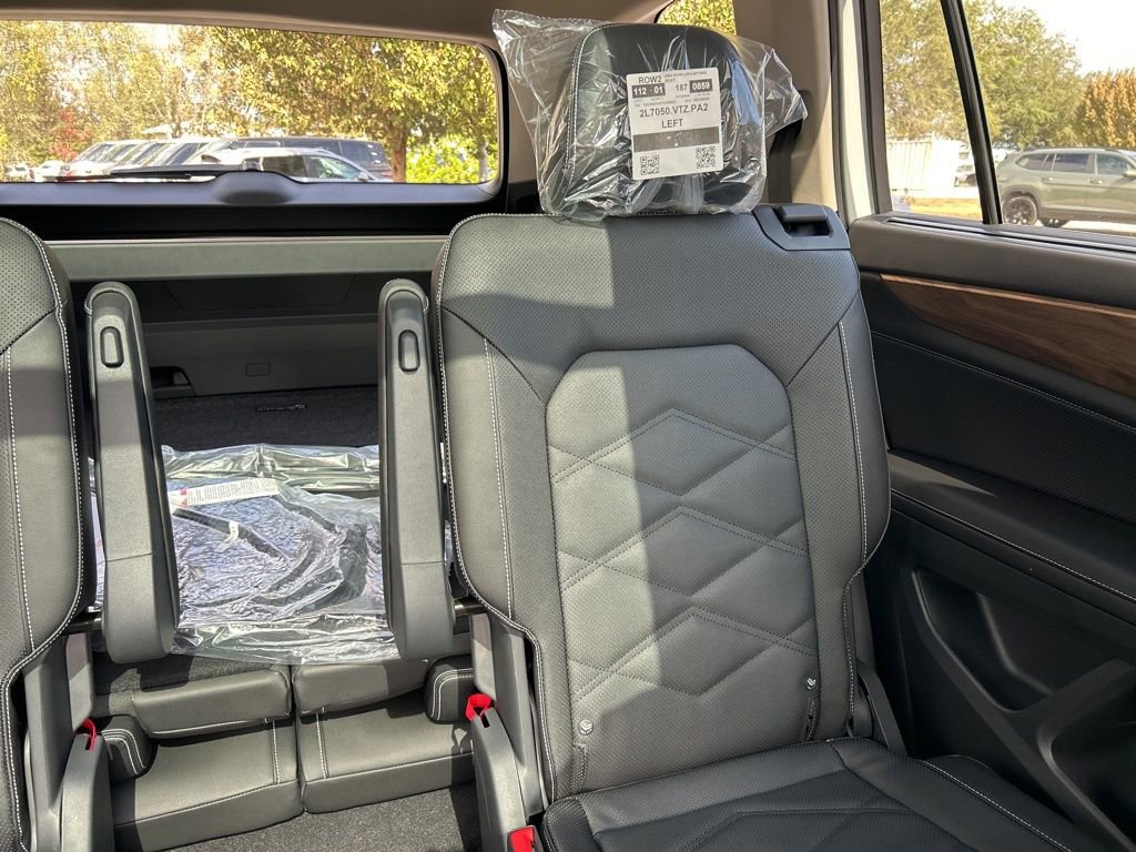 New 2026 Volkswagen Atlas SE image 14