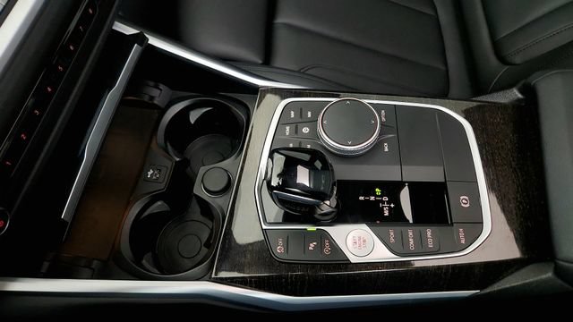 Used 2020 BMW 330i Sedan w/ Convenience Package RWD image 65