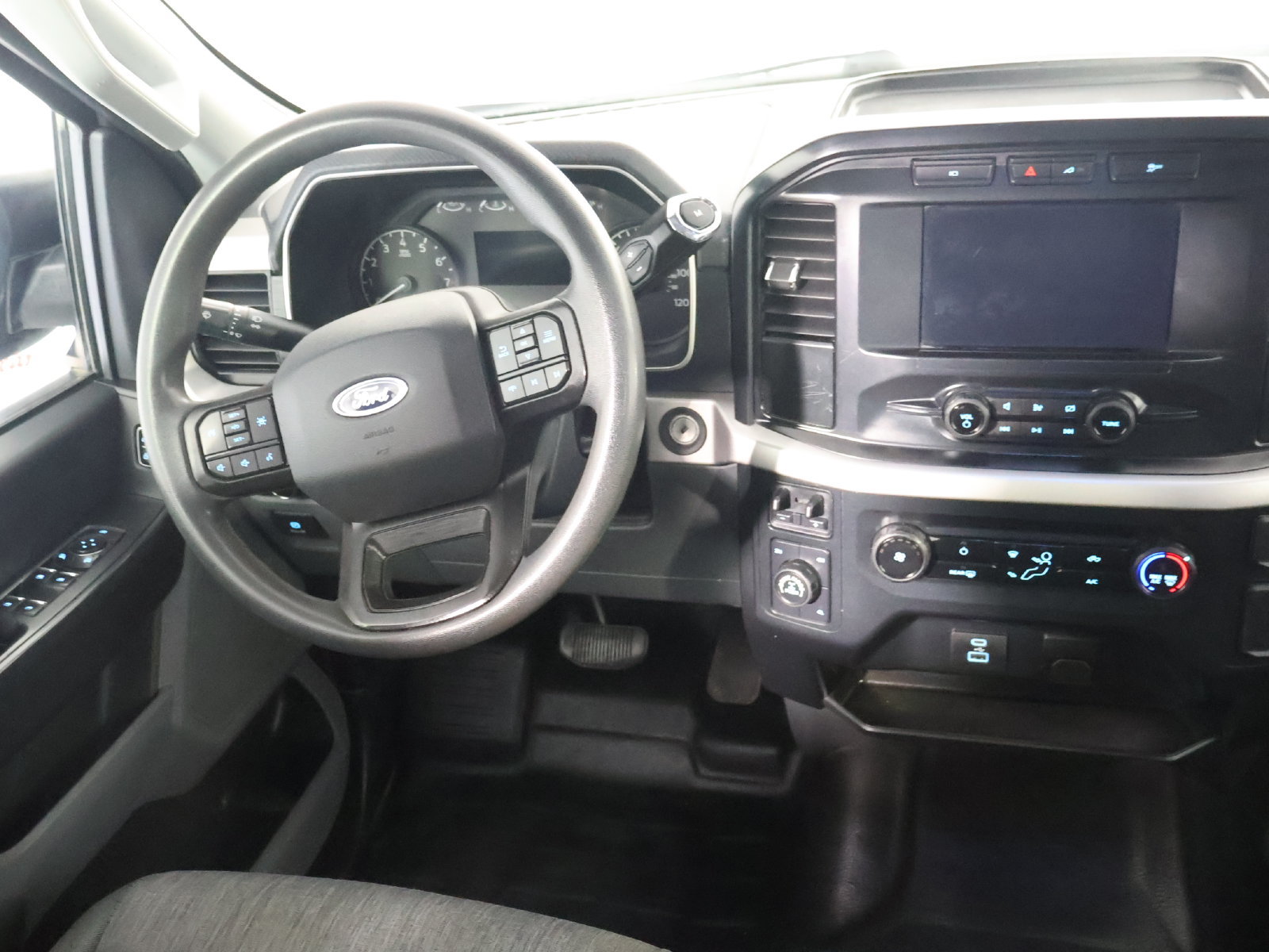 Used 2023 Ford F150 XL w/ Trailer Tow Package AWD/4WD image 30