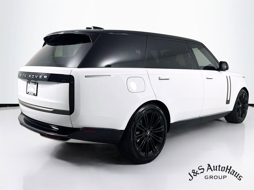Used 2024 Land Rover Range Rover Long Wheelbase SE AWD/4WD image 7