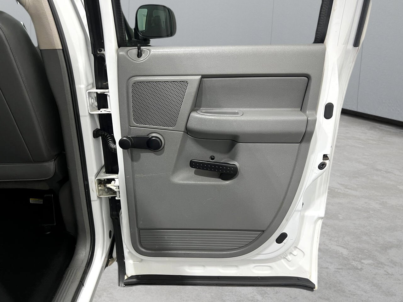 Used 2007 Dodge Ram 1500 Truck ST w/ Trailer Tow Group image 21