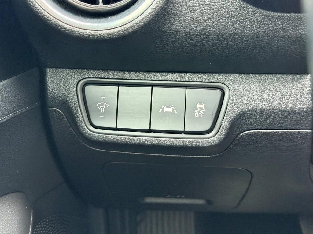 Used 2019 Kia Forte S FWD image 16
