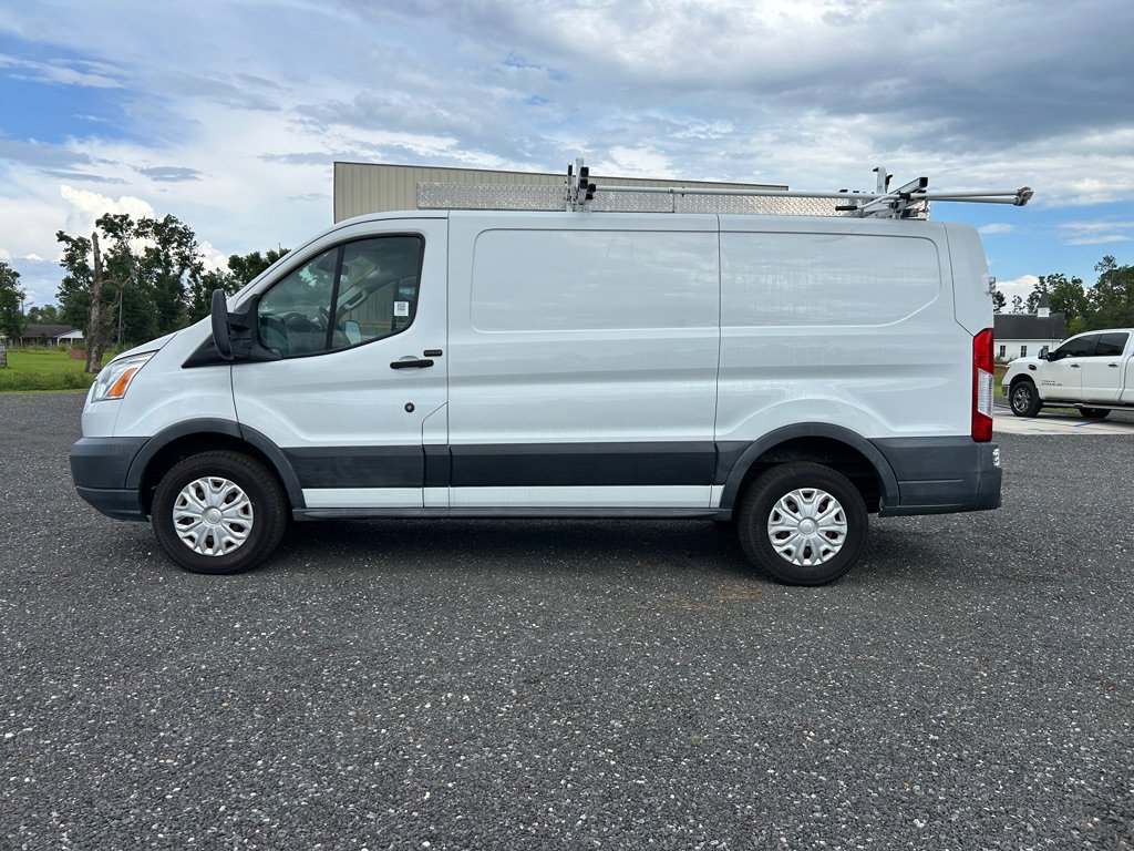 Used 2016 Ford Transit 250 130 Low Roof RWD image 10