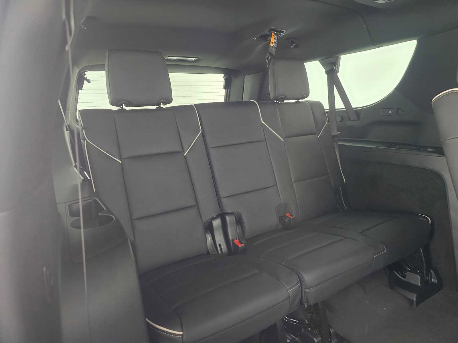 New 2026 Cadillac Escalade ESV Luxury image 13