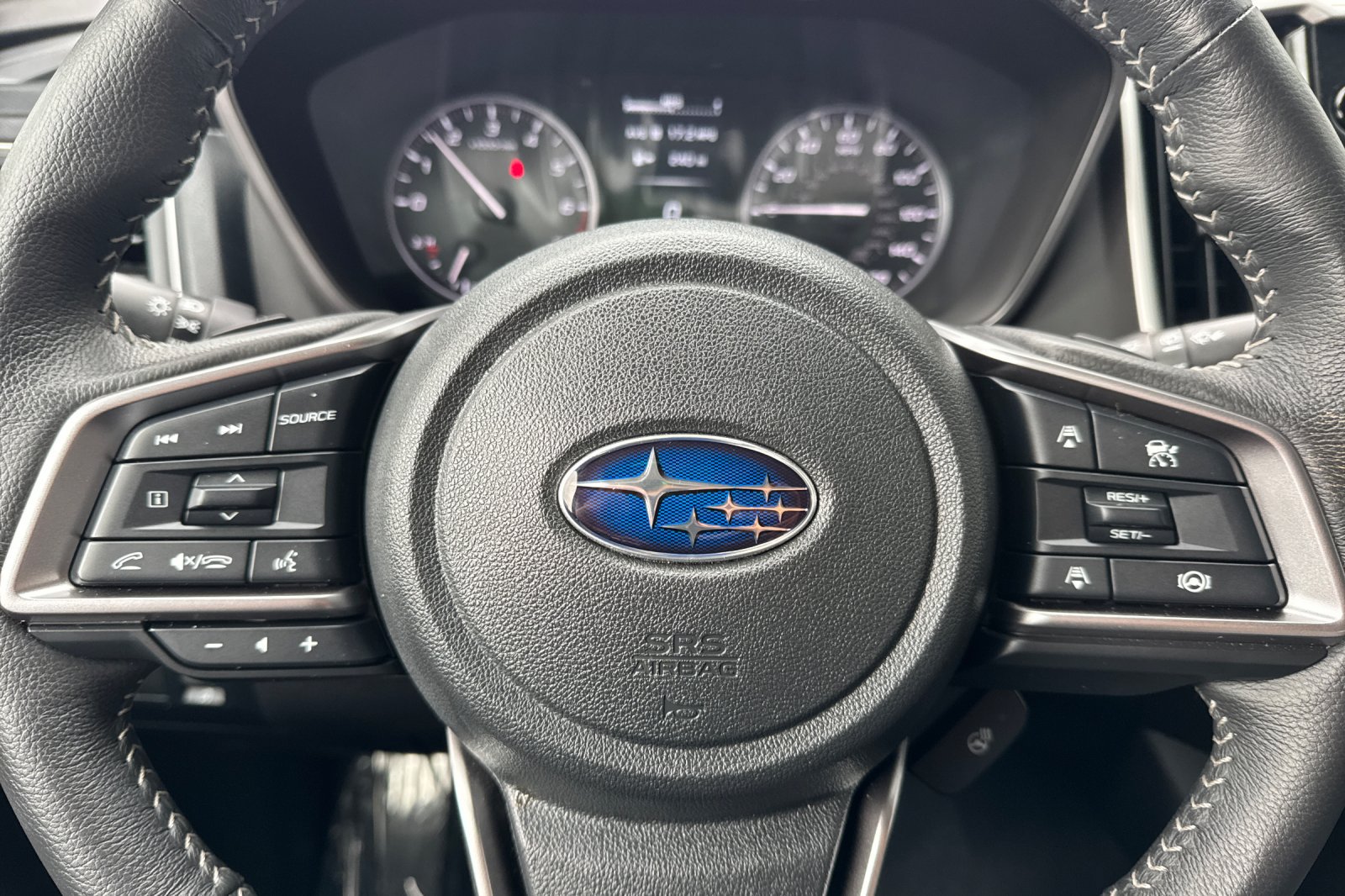 Used 2025 Subaru Ascent Limited AWD/4WD image 24