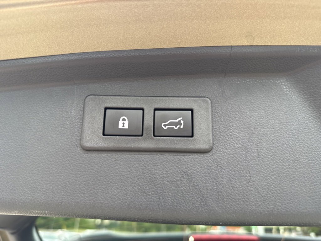 Certified 2025 Subaru Outback Premium image 27