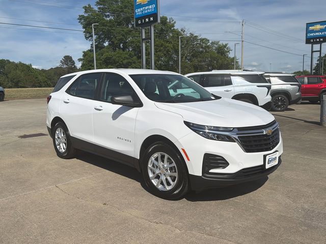Used 2024 Chevrolet Equinox LS w/ LPO, Floor Liner Package image 3