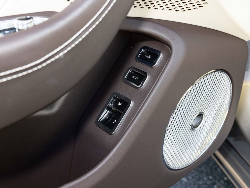 New 2026 Bentley Flying Spur Plug-In Hybrid AWD/4WD image 25