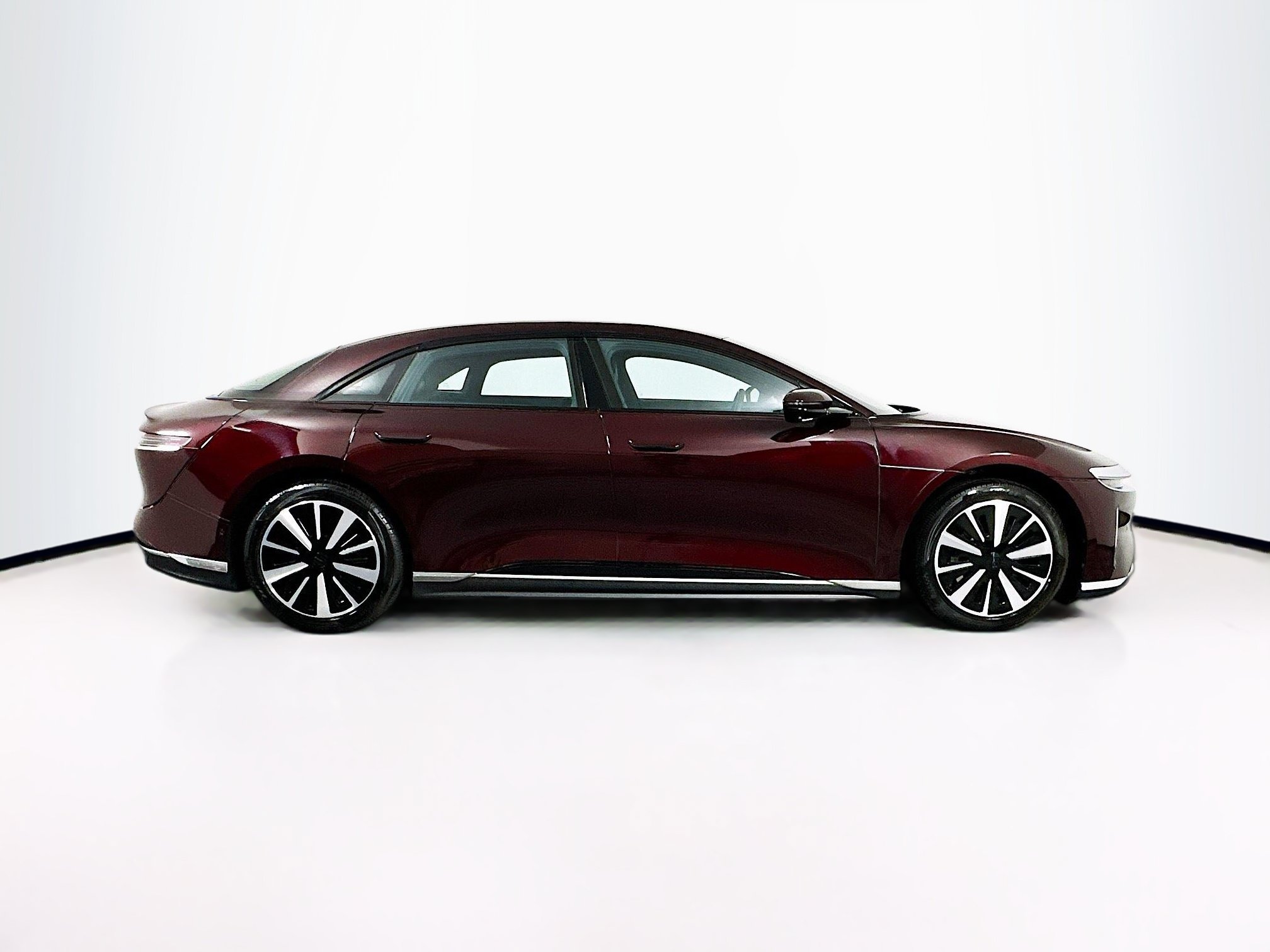 Used 2024 Lucid Air Touring AWD/4WD image 10