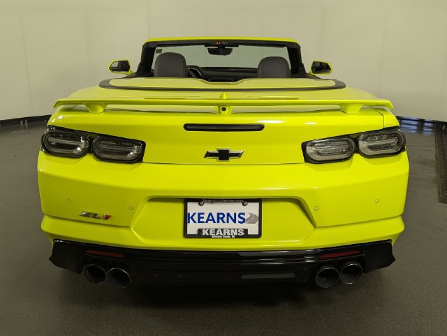 Used 2020 Chevrolet Camaro ZL1 RWD image 11