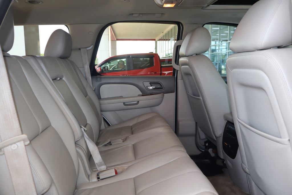 Used 2012 Chevrolet Tahoe 4WD Hybrid image 36