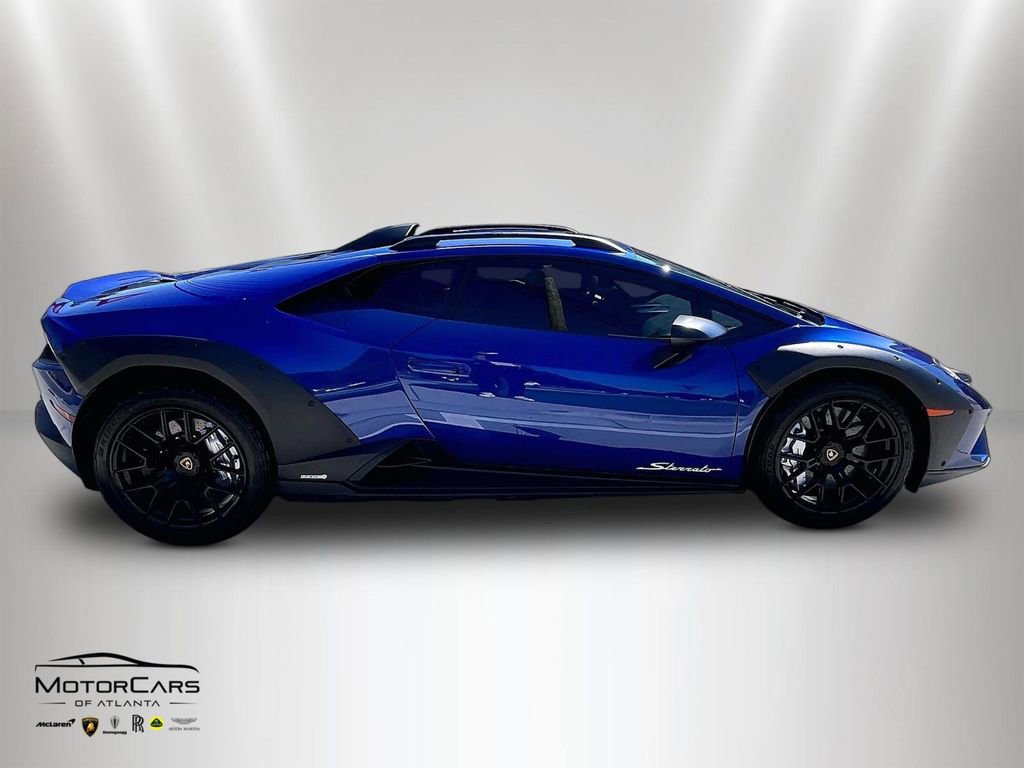 Used 2024 Lamborghini Huracan Sterrato AWD/4WD image 6