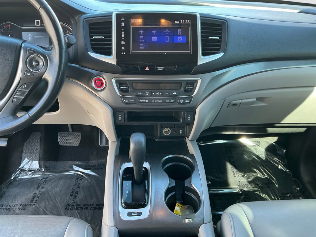 Used 2018 Honda Pilot EX-L image 11