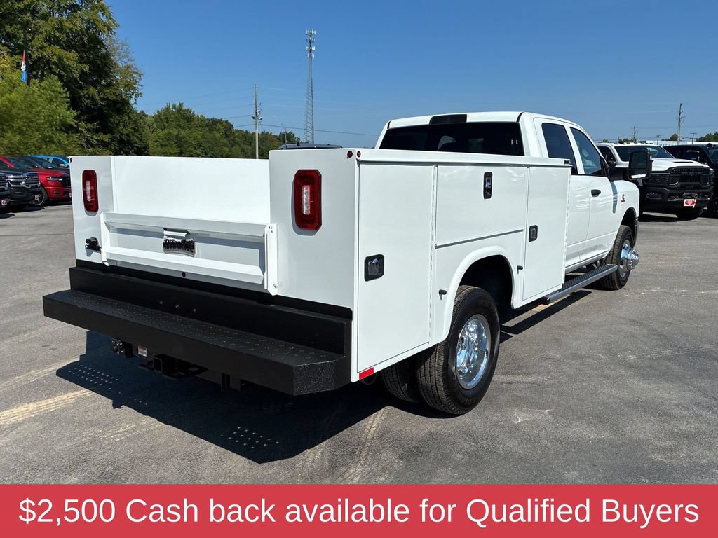 New 2026 RAM 3500 Tradesman w/ Chrome Appearance Group A AWD/4WD image 4