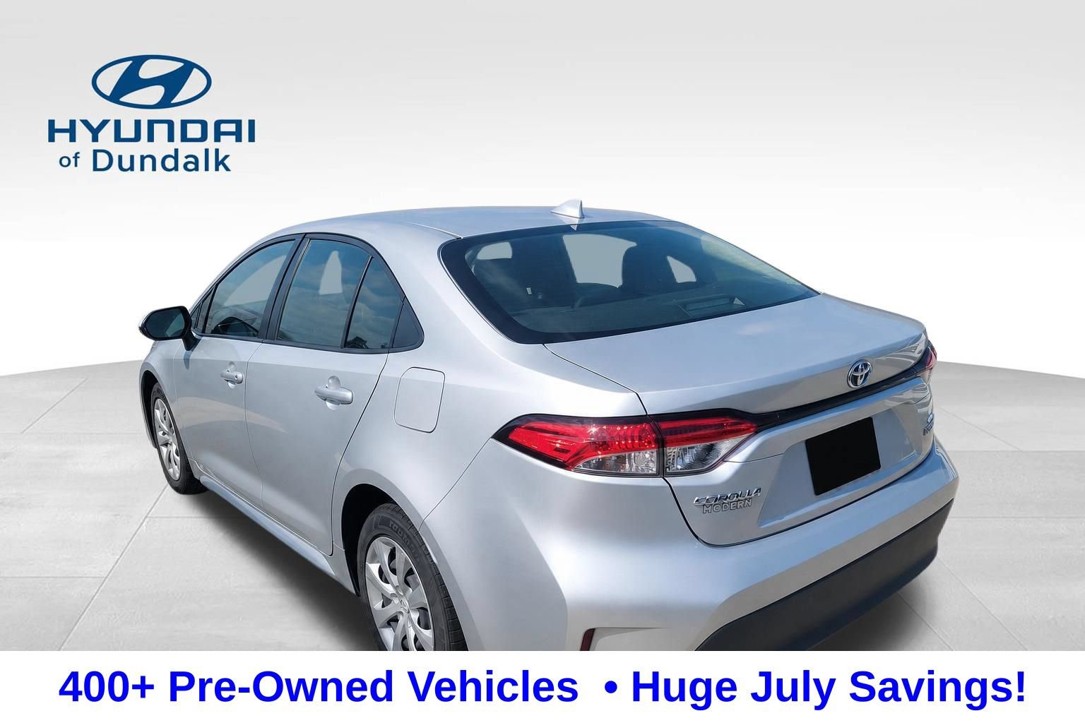 Used 2023 Toyota Corolla LE FWD image 2
