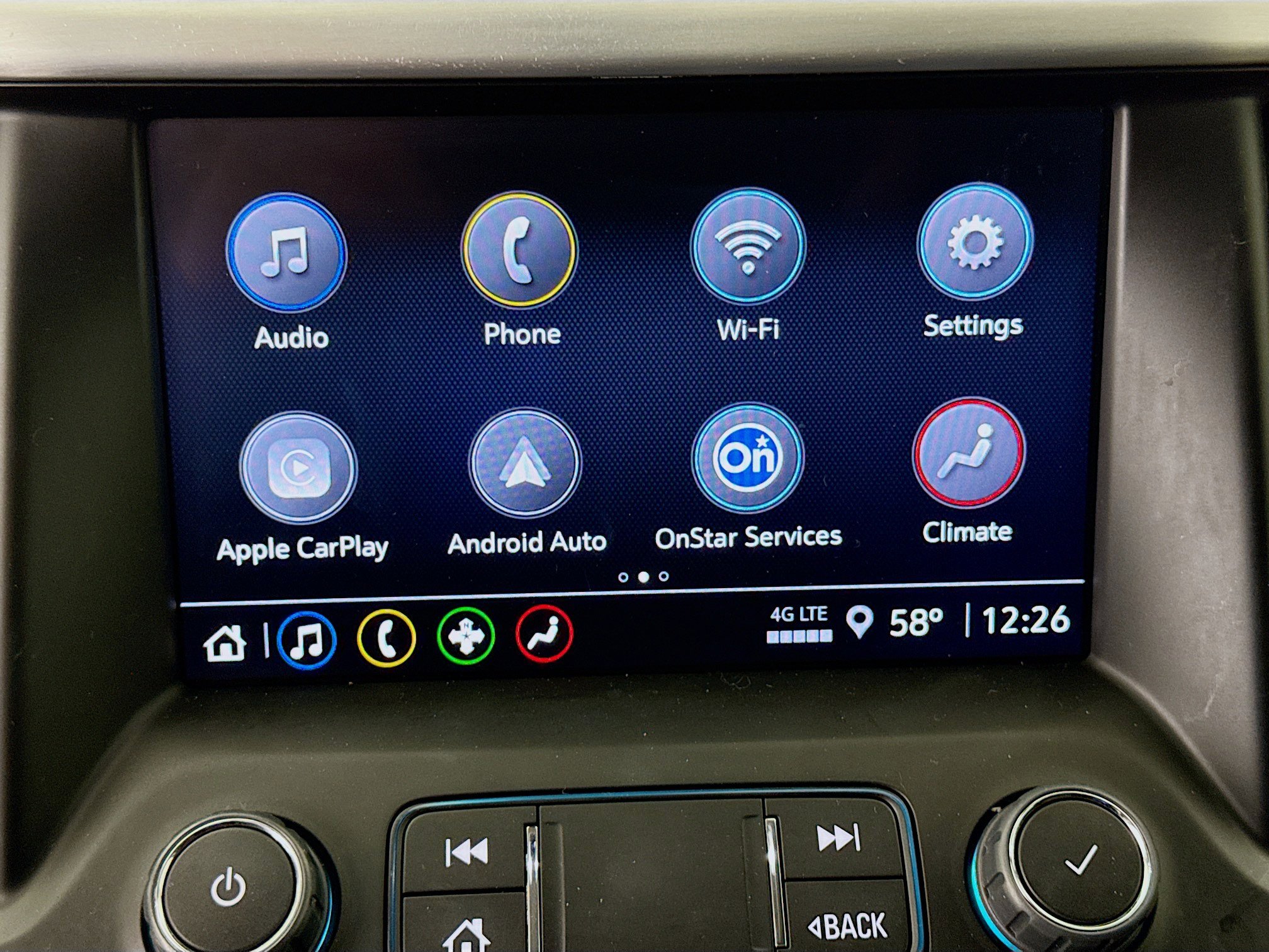 Used 2023 GMC Acadia SLE w/ Driver Convenience Package image 13