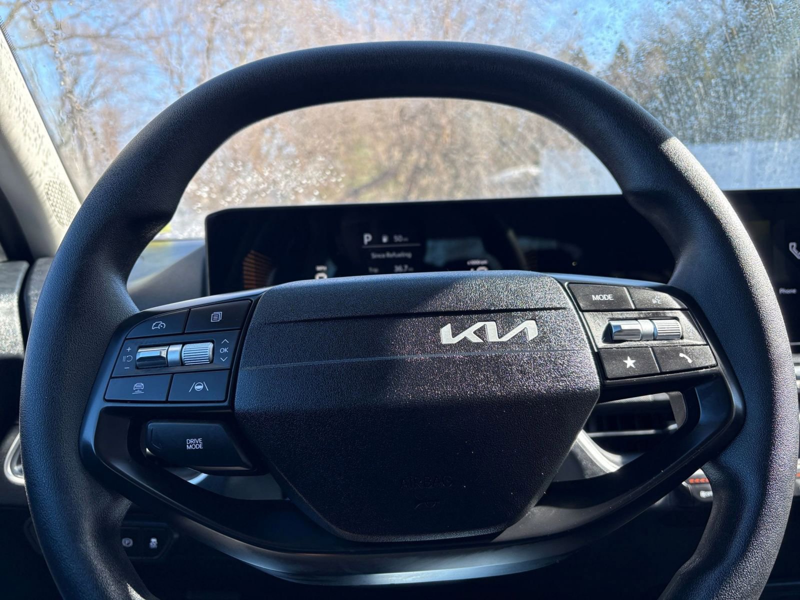 Used 2025 Kia K4 FWD image 25