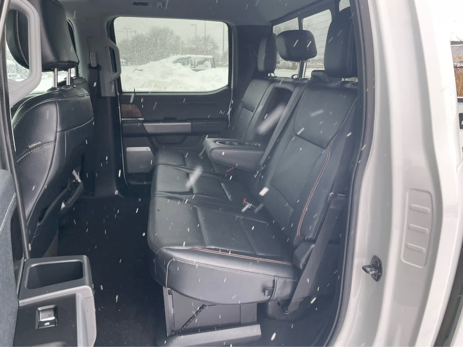 Used 2023 Ford F250 Lariat w/ Chrome Package image 36