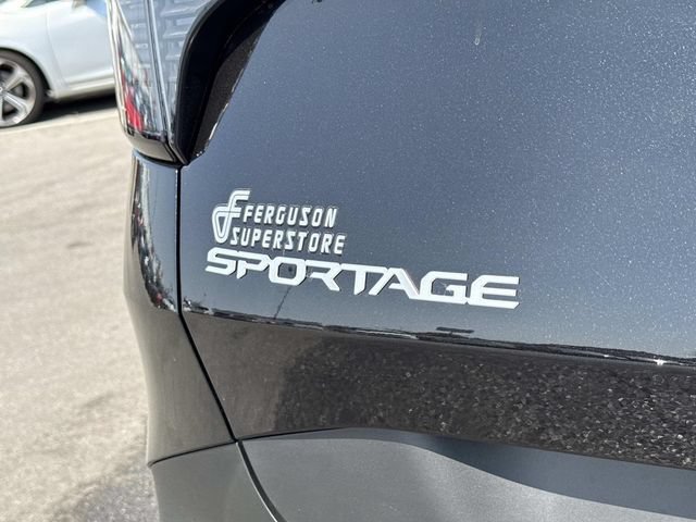 New 2026 Kia Sportage LX FWD image 6