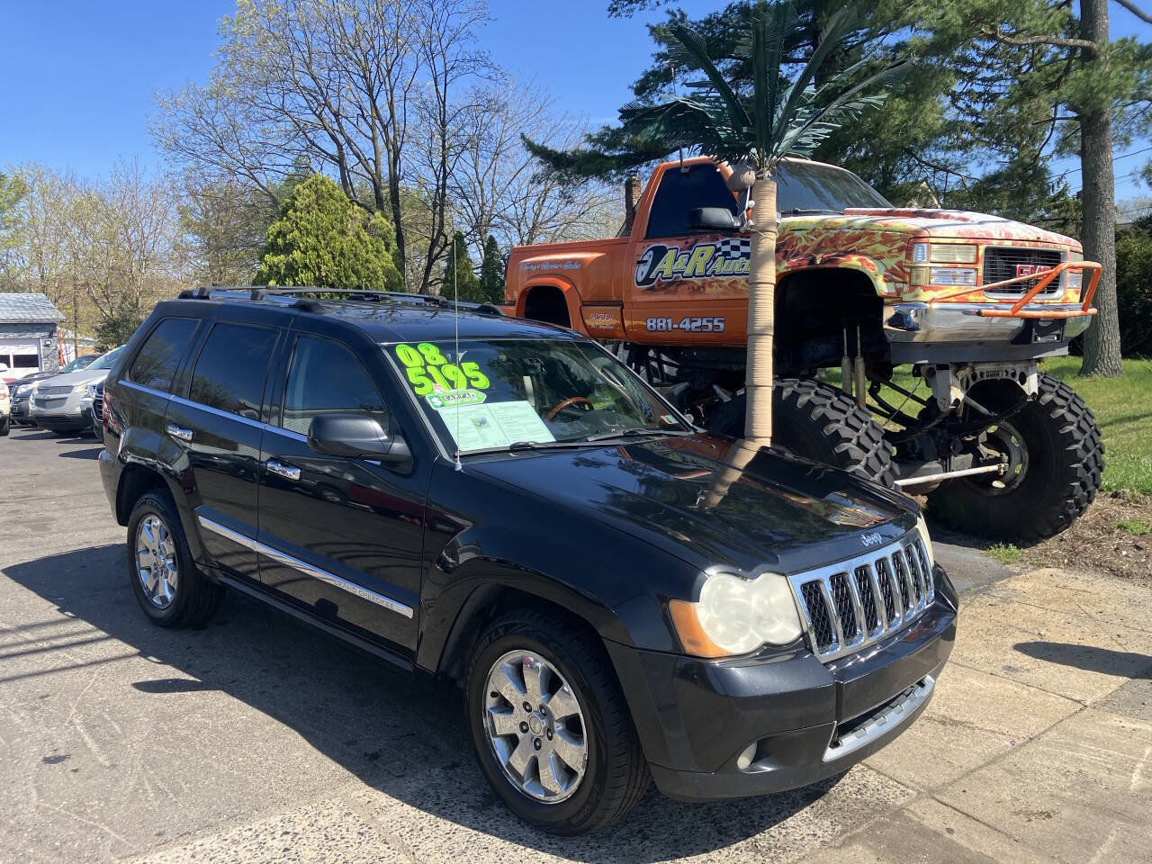 Used 2008 Jeep Grand Cherokee Overland AWD/4WD image 2