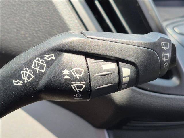 Used 2015 Ford Escape SE w/ Equipment Group 201A FWD image 14