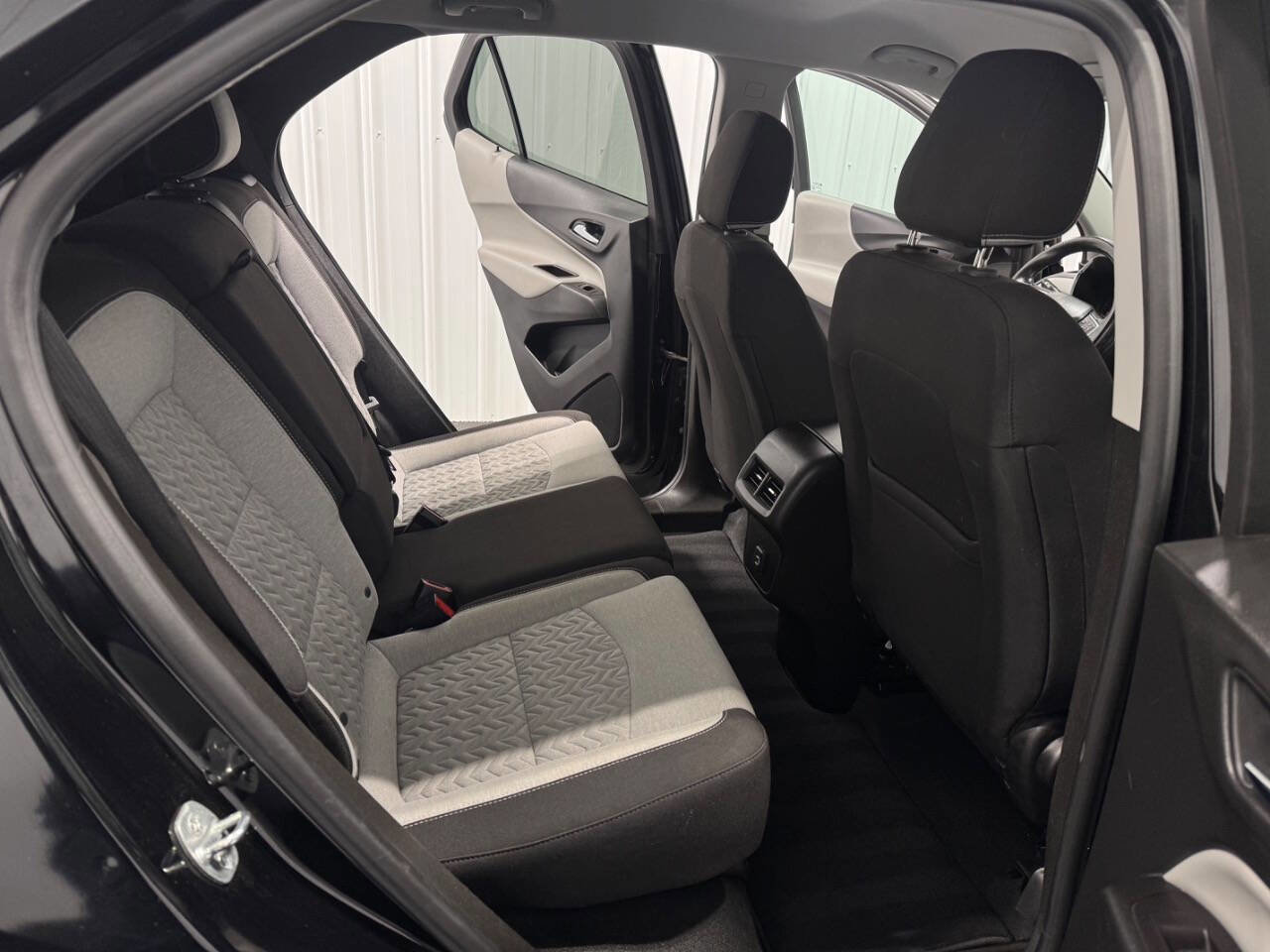 Used 2022 Chevrolet Equinox LT image 25