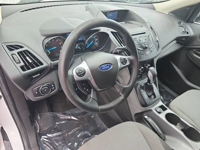 Used 2015 Ford Escape SE image 16