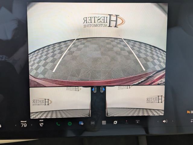 Used 2023 Tesla Model S Standard Range image 18