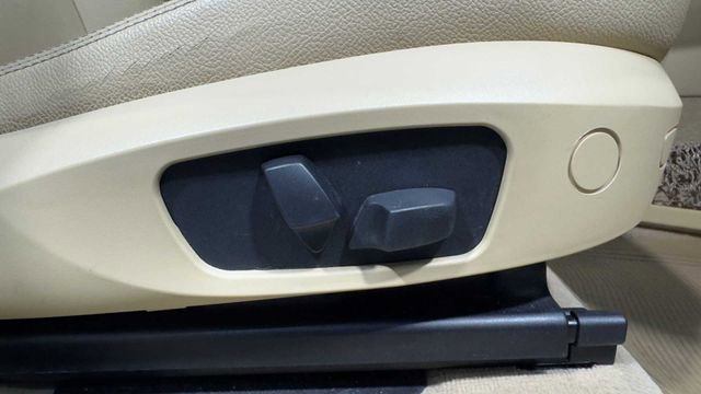 Used 2014 BMW X3 xDrive28i AWD/4WD image 12
