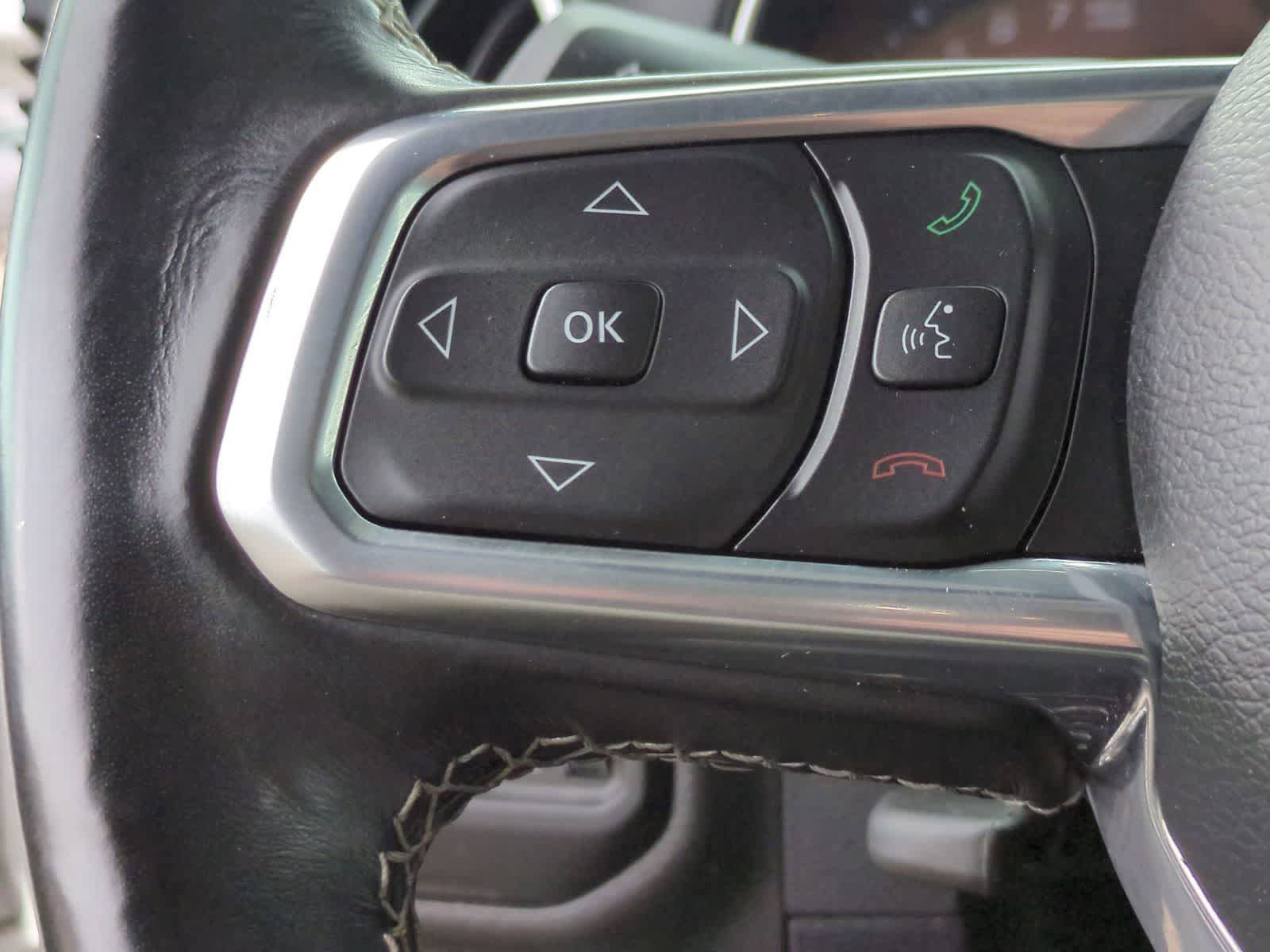 Used 2021 Jeep Wrangler Unlimited Sahara w/ Cold Weather Group AWD/4WD image 24