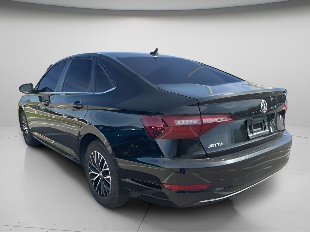 Used 2020 Volkswagen Jetta SE w/ SE Cold Weather Package FWD image 8