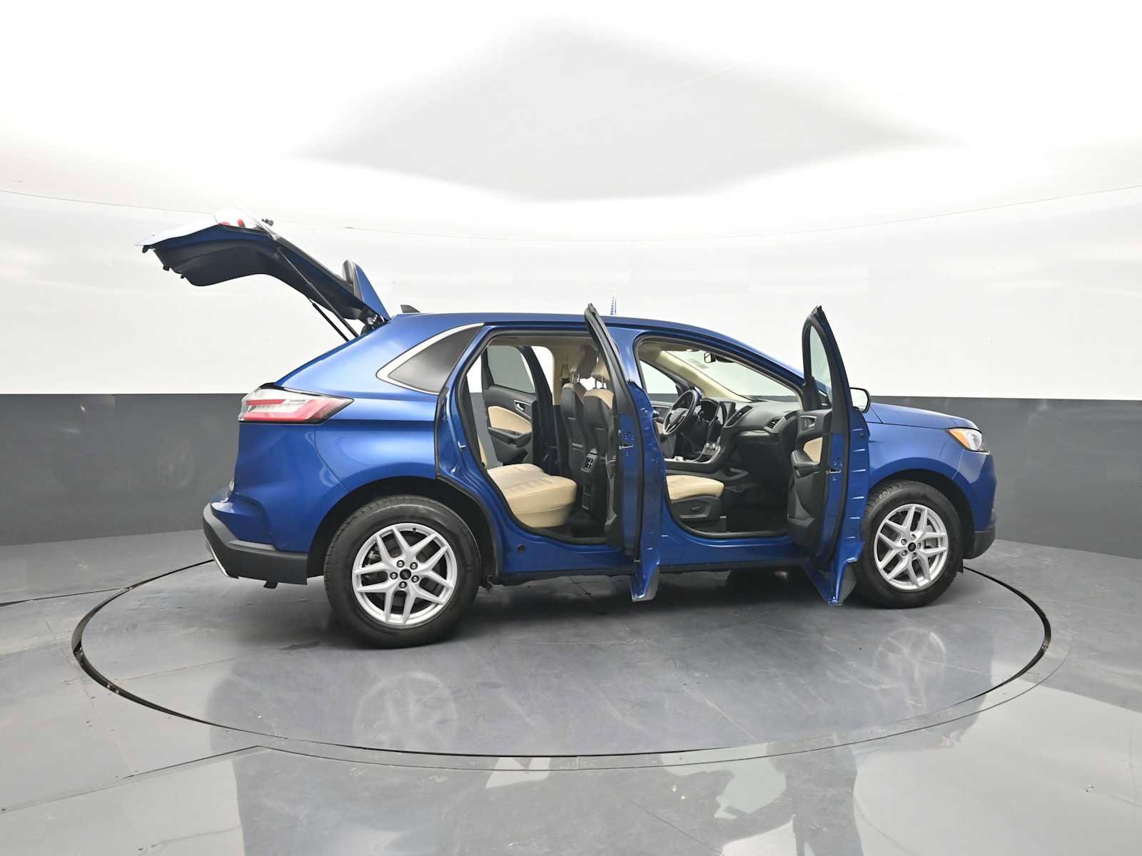 Used 2024 Ford Edge SEL AWD/4WD image 43
