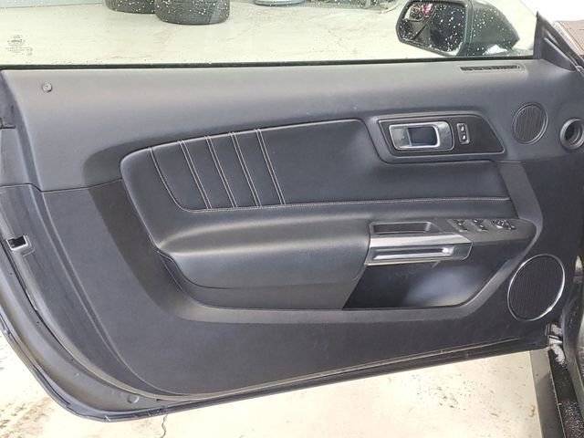 Used 2019 Ford Mustang Premium image 8