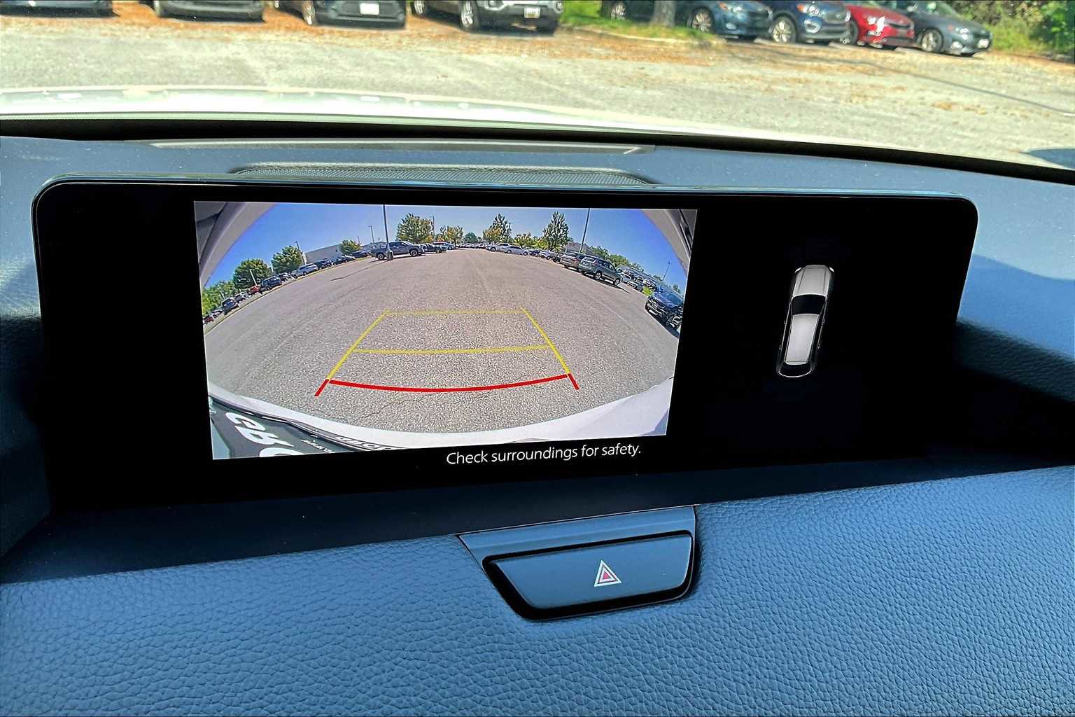 Used 2025 MAZDA CX-70 Plug-In Hybrid w/ Premium Pkg image 26