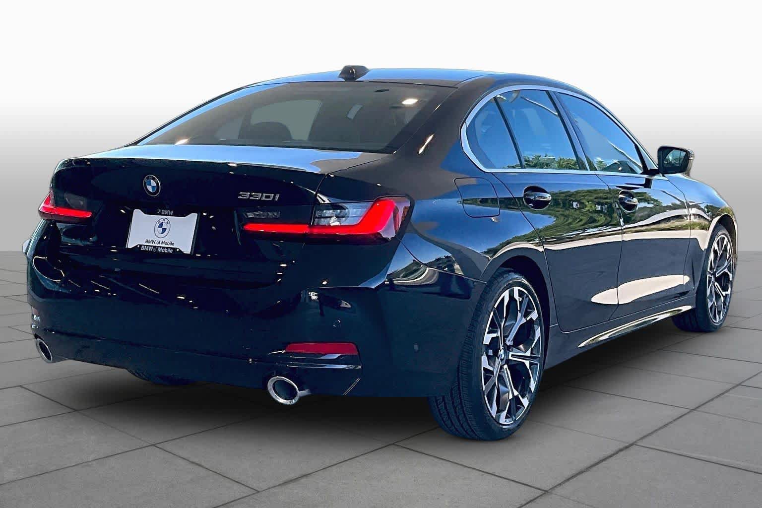 Used 2026 BMW 330i Sedan RWD image 12