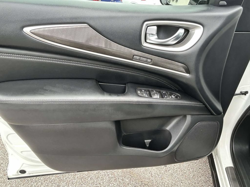 Used 2017 INFINITI QX60 FWD w/ Premium Plus Package image 12