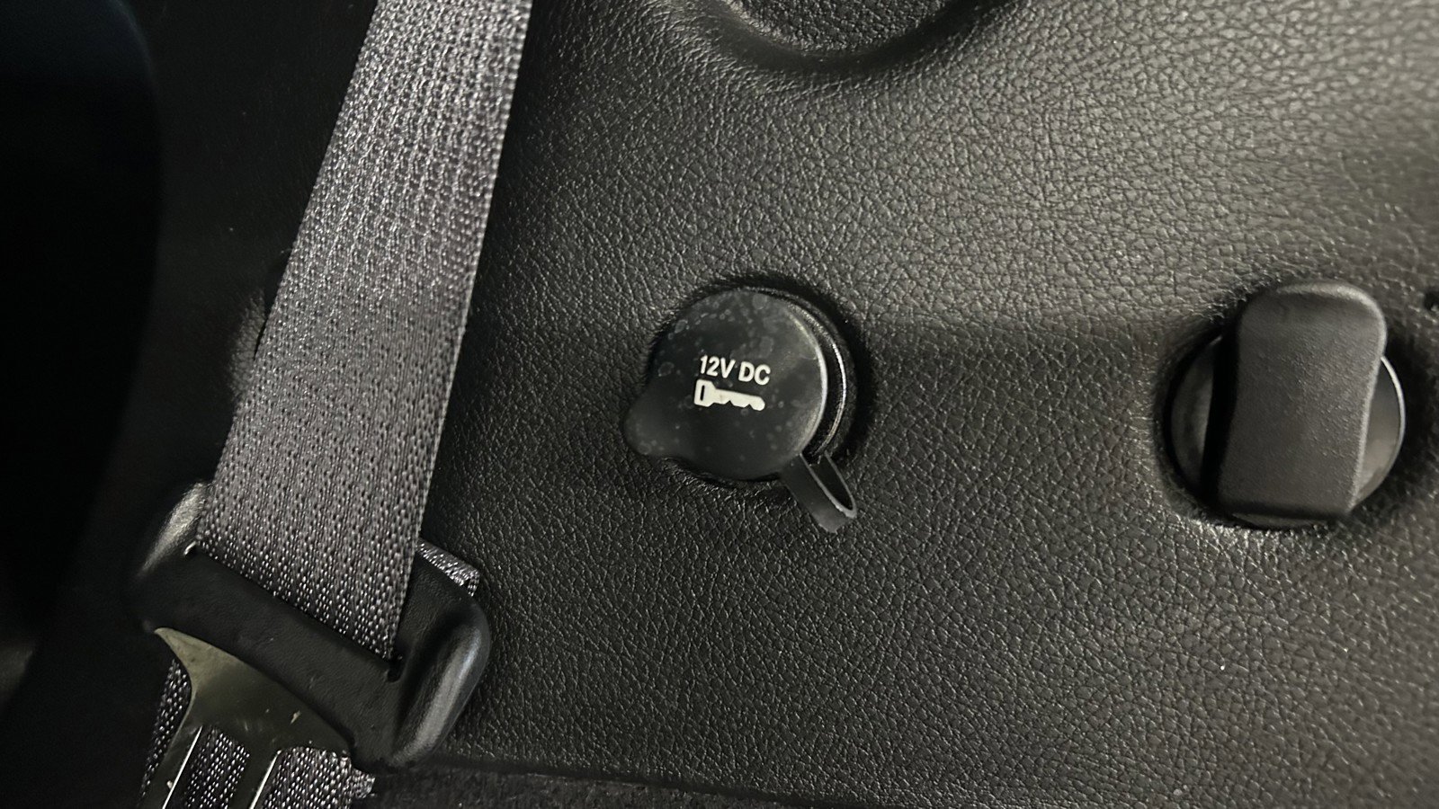 Used 2024 Dodge Durango GT image 16