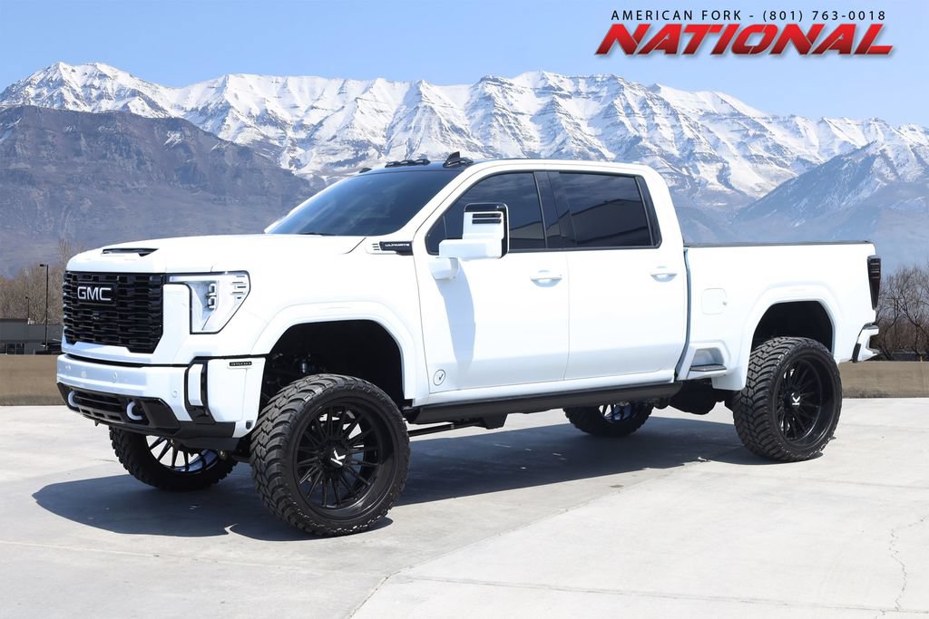 Used 2026 GMC Sierra 3500 Denali Ultimate AWD/4WD image 1