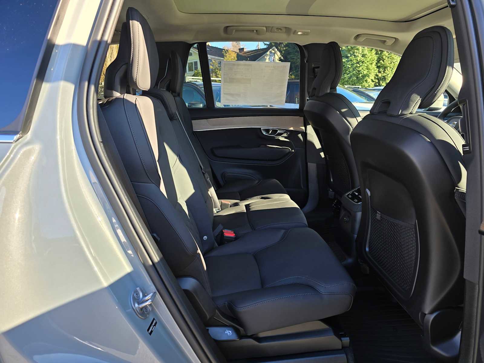 New 2026 Volvo XC90 T8 Plus w/ Protection Package Premier image 12