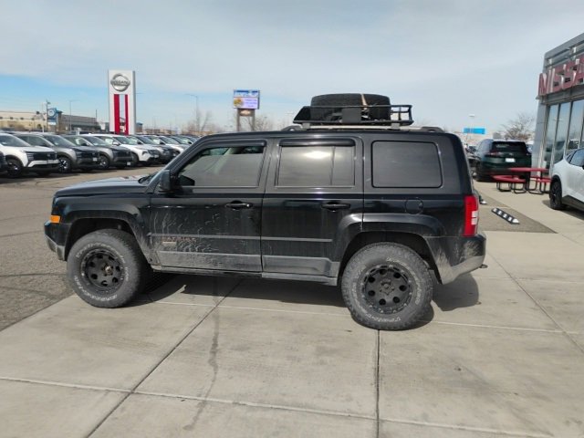 Used 2017 Jeep Patriot 75th Anniversary w/ Power Value Group image 8