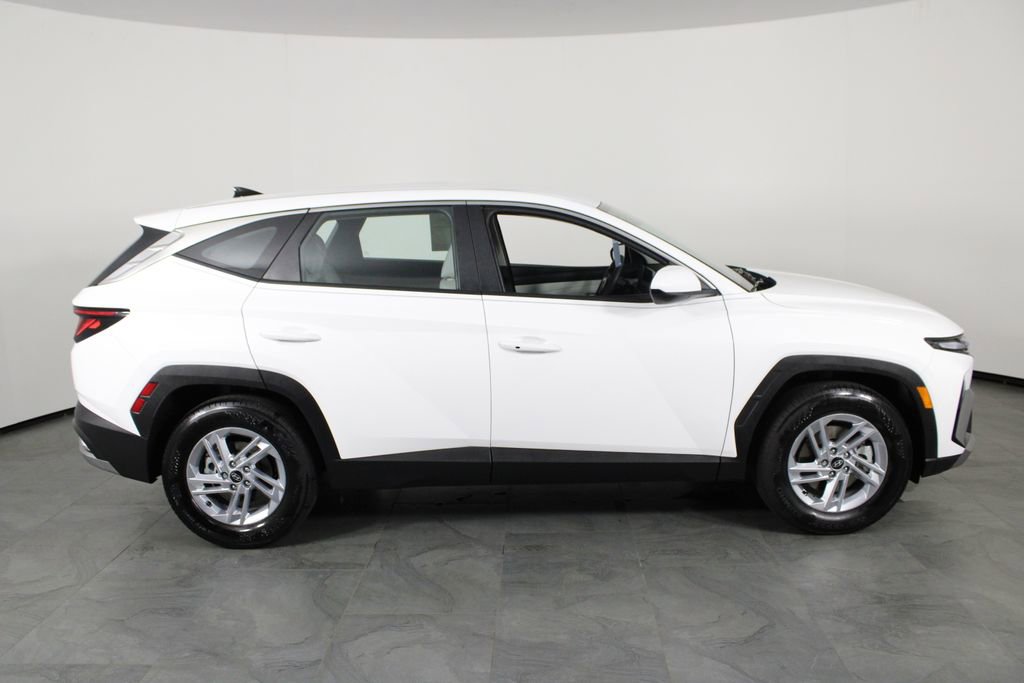 Certified 2026 Hyundai Tucson SE image 15