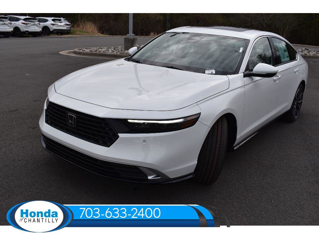 New 2026 Honda Accord Hybrid Touring image 3