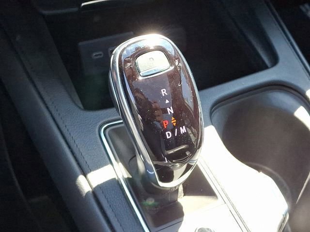 Used 2023 Cadillac XT4 Sport image 32